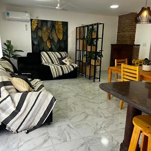 De La Torre Apart Villa Maria